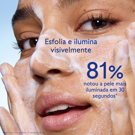 Espuma Facial Iluminadora Caudalie Micropeel Vinoperfect